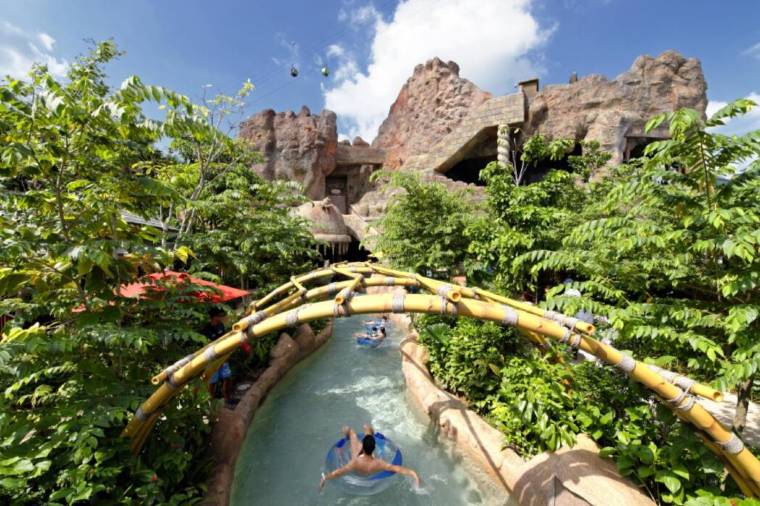 Adventure Cove: A Water Paradise